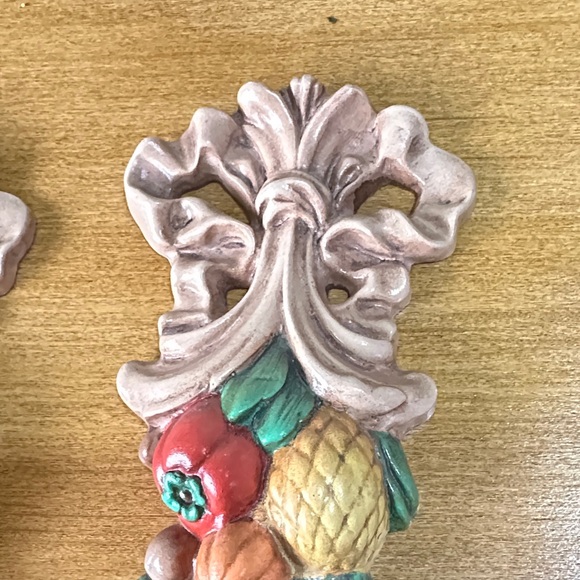 Vintage 1964 handmade ceramic swag wall fruit hanging decor - Picture 5 of 10